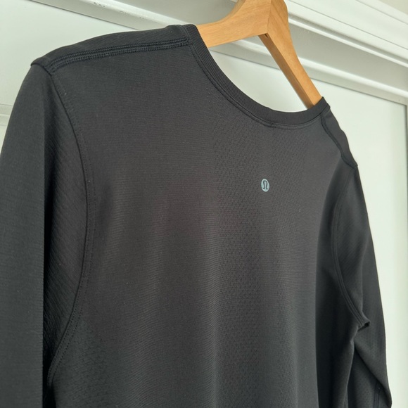 Lululemon Swiftly Relaxed Long Sleeve | Size 10 - Picture 9 of 9
